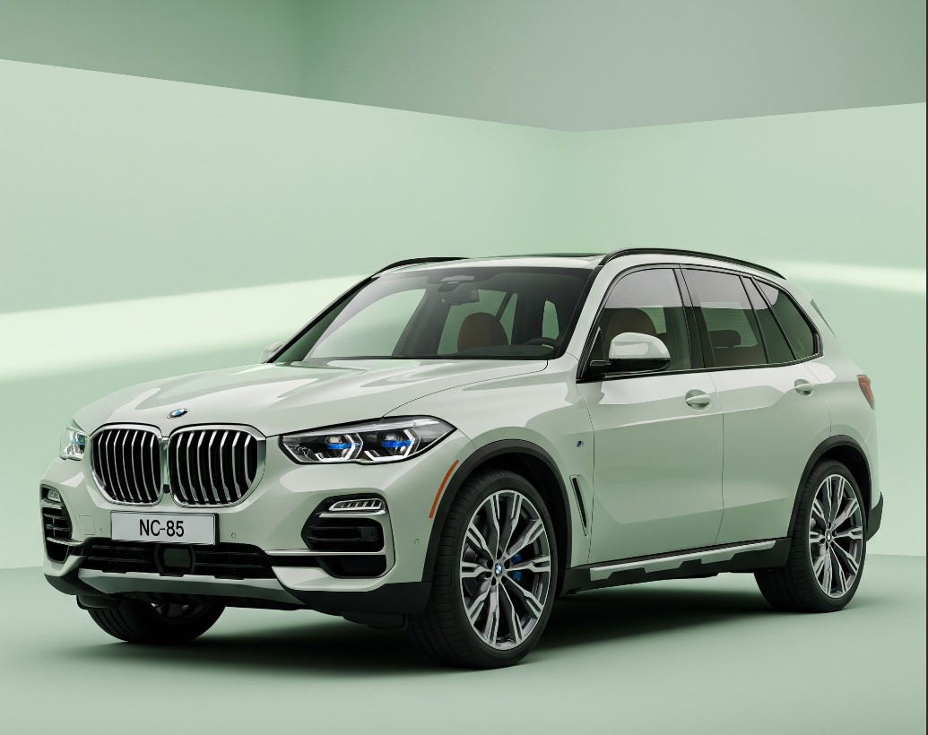 2025 BMW X5: Still the Ultimate Driving SUV, or Just Another Luxo-Barge?